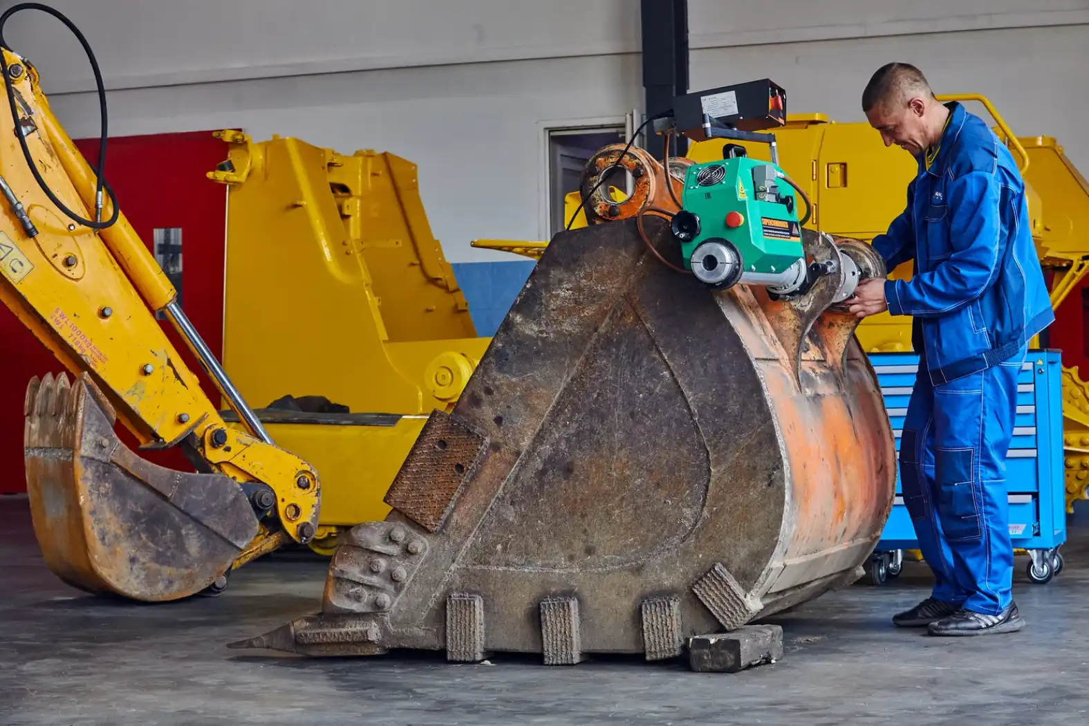 Расчет остаточного ресурса спецтехники: точные методы диагностики износа - 4