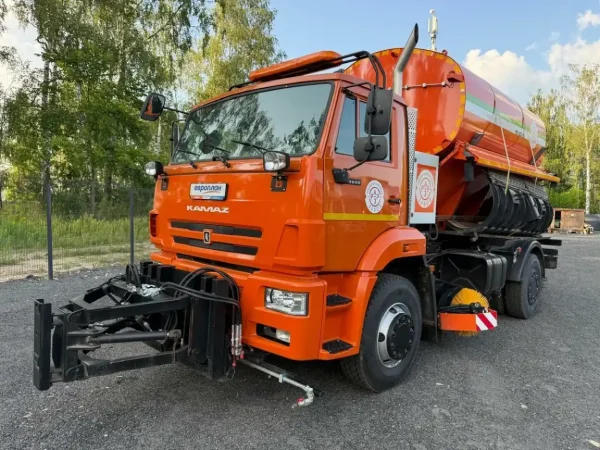 Коммунальная спецтехника: технологический стержень городского благоустройства